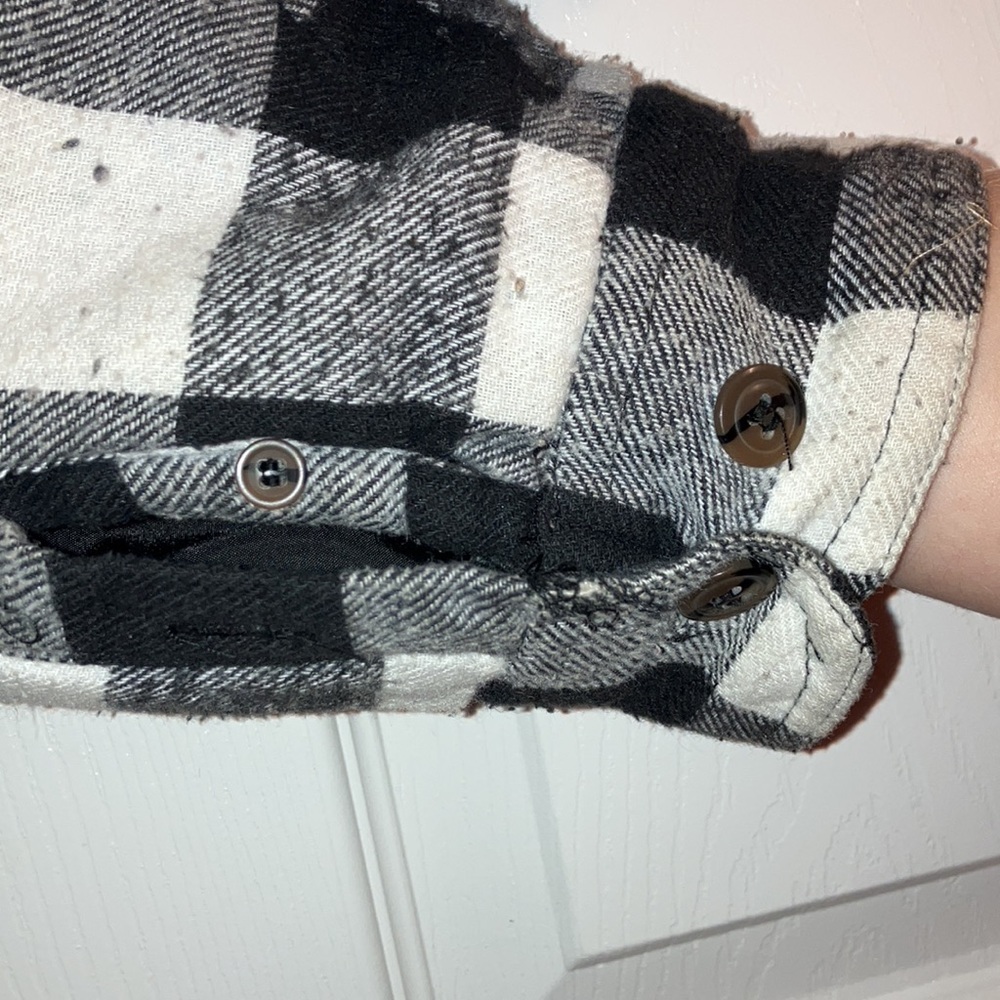 Men’s Jacket - Picture 8 of 9